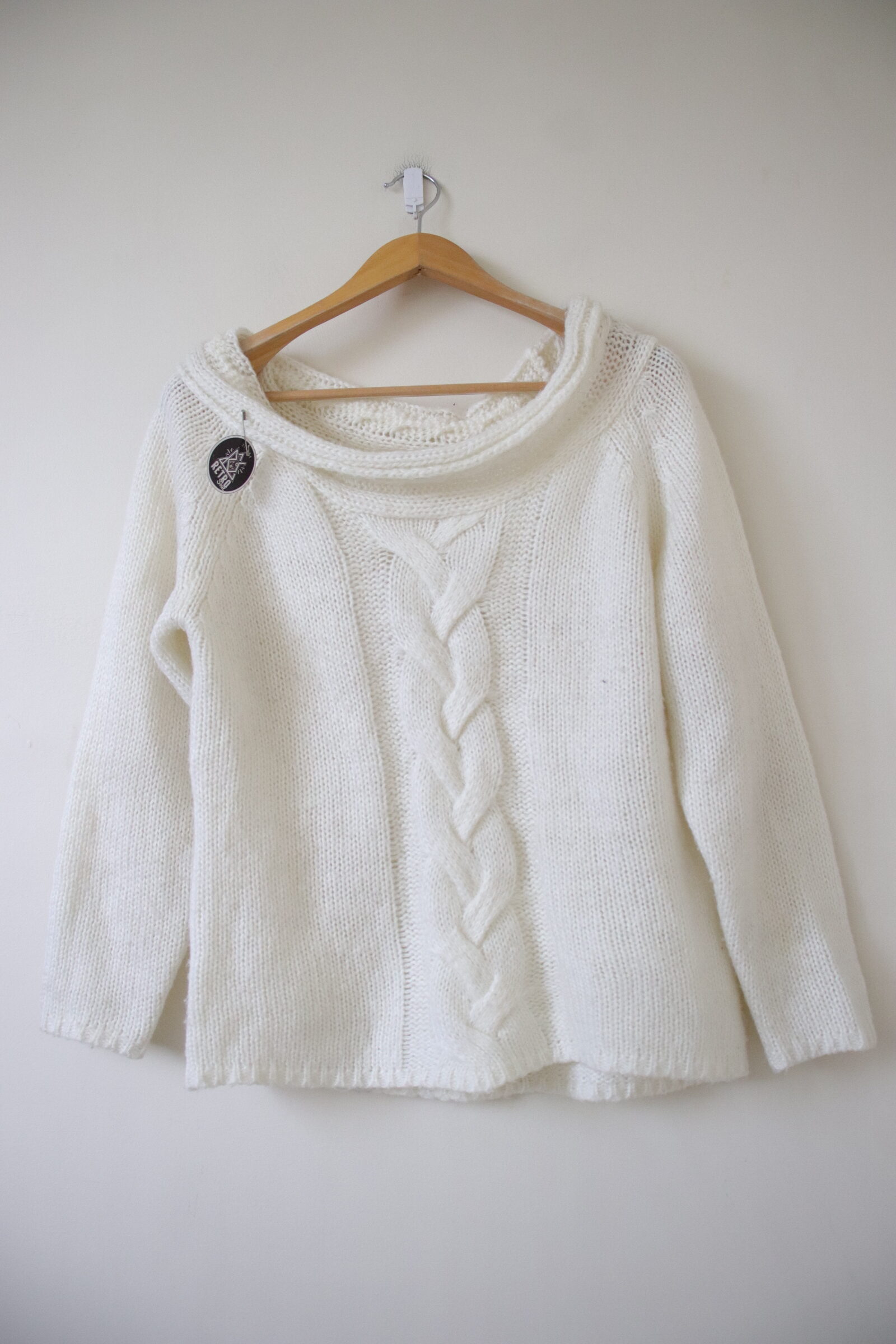Sweater Offshoulders EE:SOME – Talla S/M