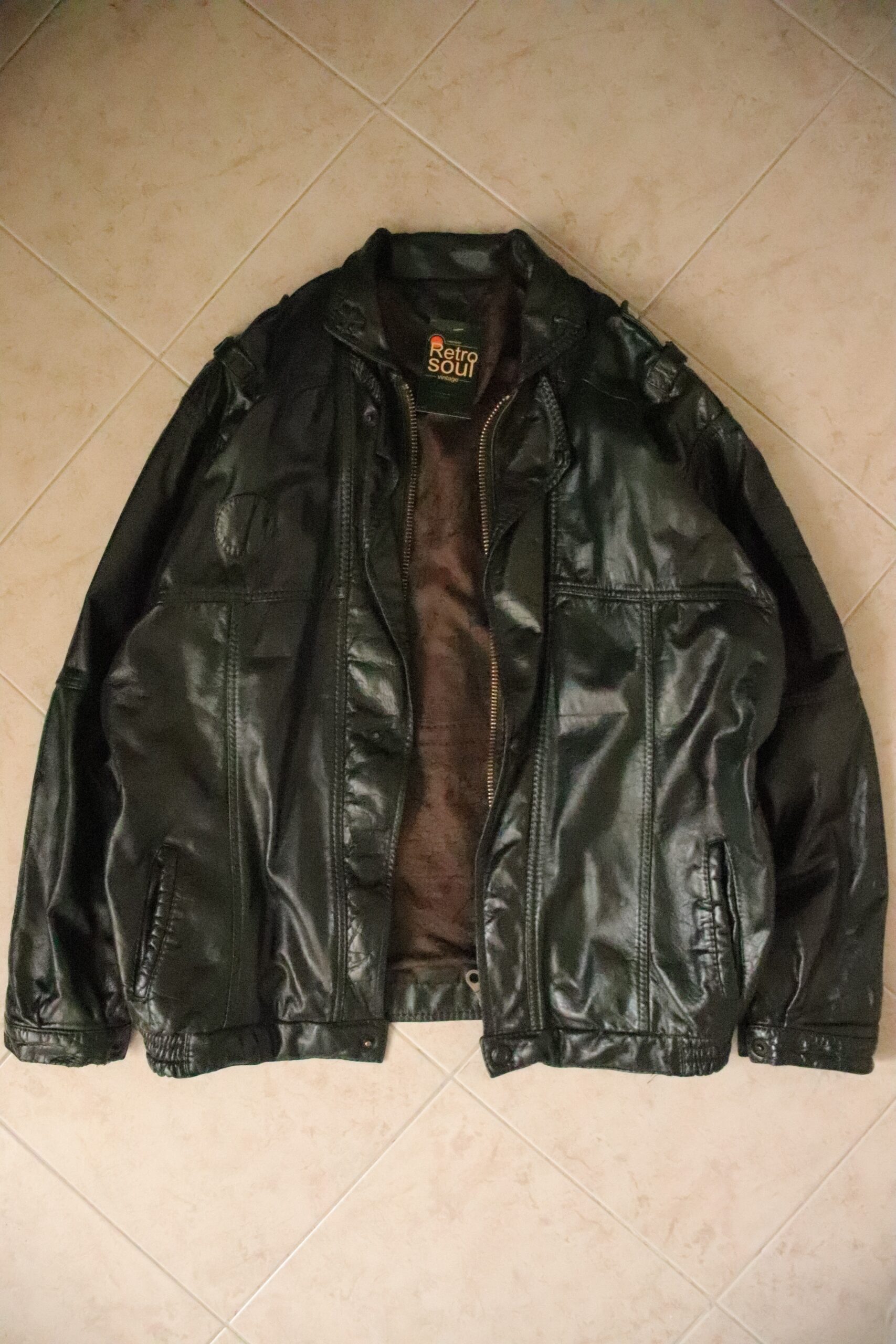 Chaqueta Cuero Verde – Talla L