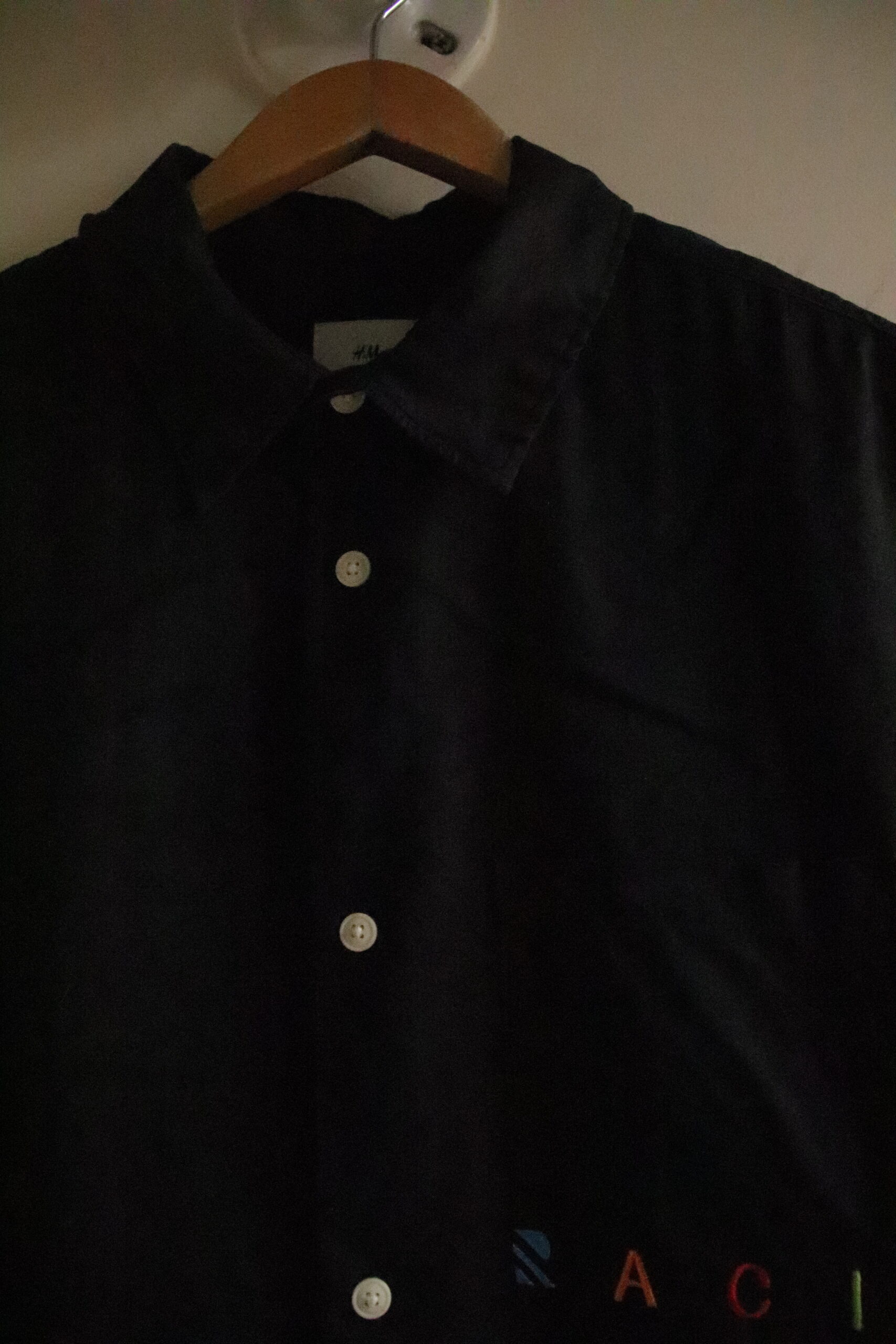 Camisa Negra Lino HM