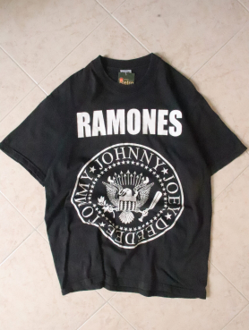 Camiseta Ramones – Talla XL