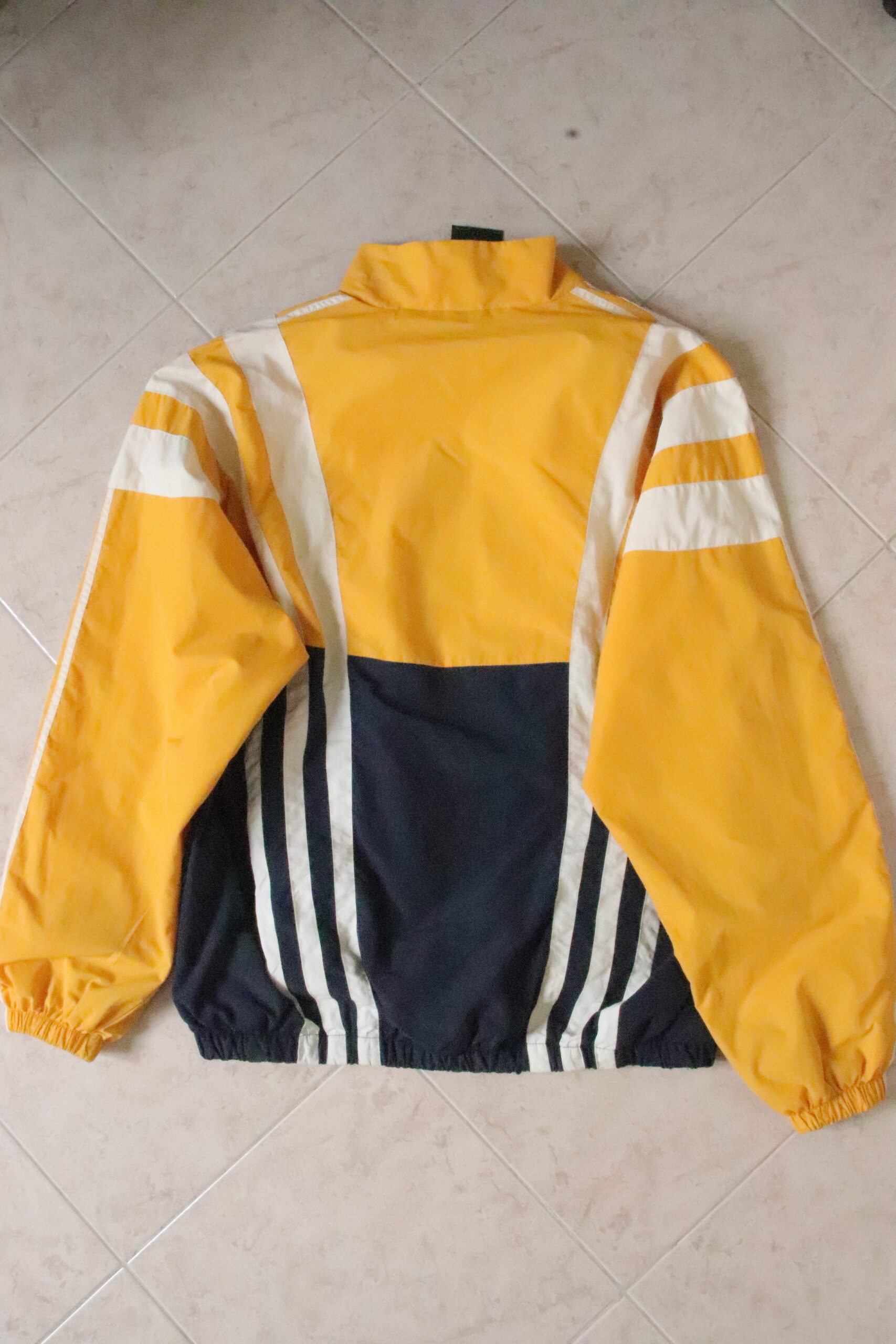 Chaqueta ADIDAS – Talla 2XL