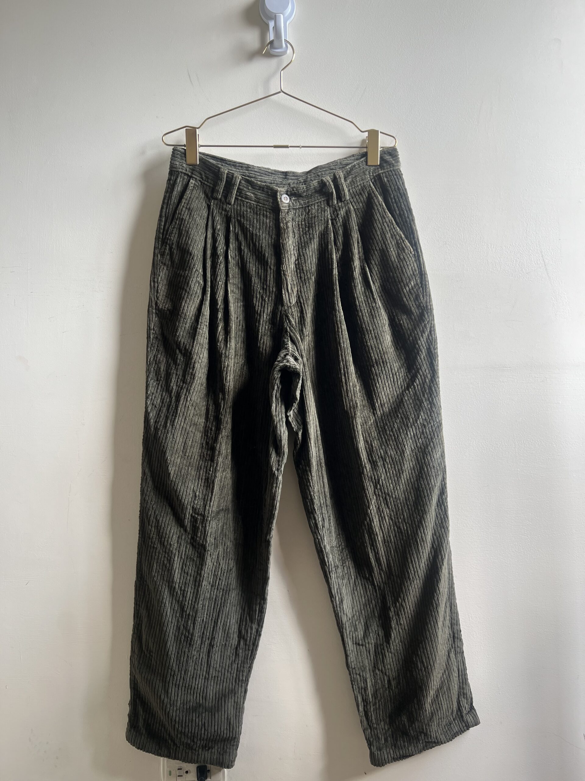 Pantalón Pana EVENTI – Talla 34