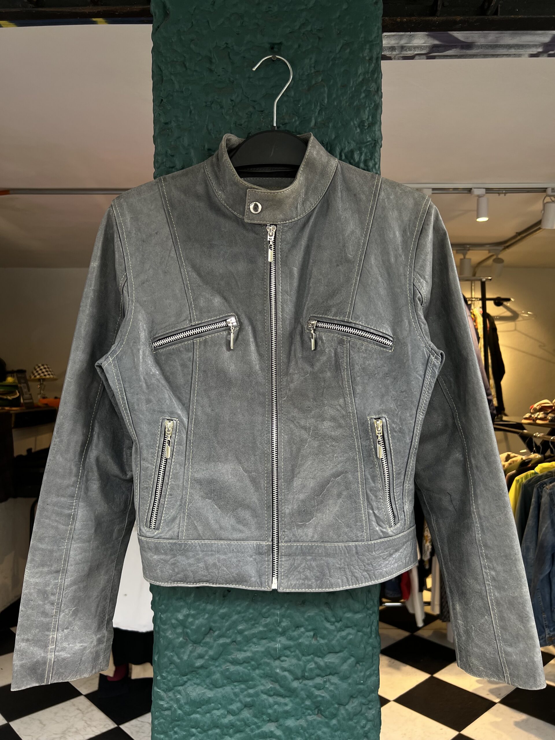 Chaqueta Cuero NOBUK – Talla S/M