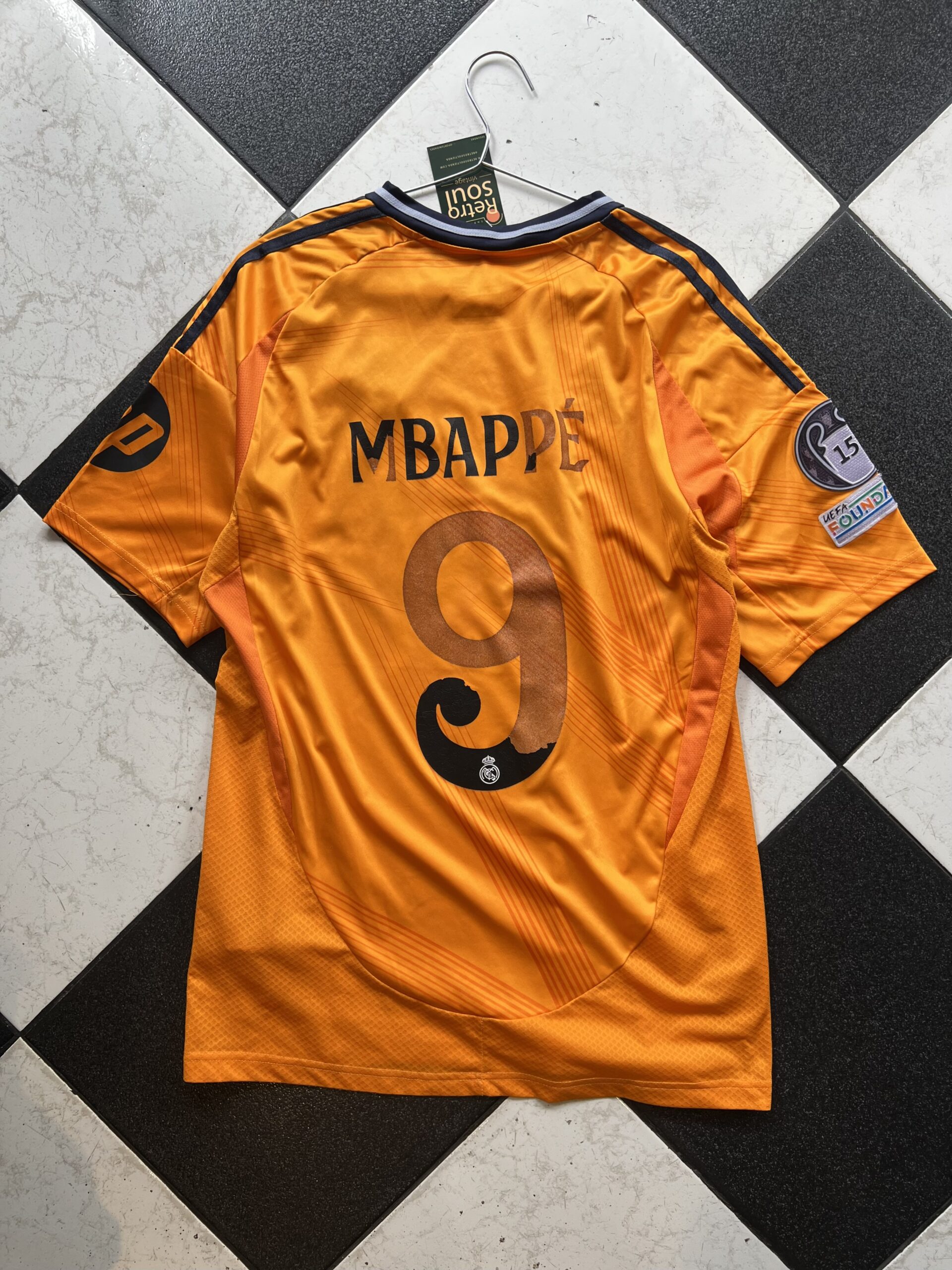 Camiseta ADIDAS – Talla L